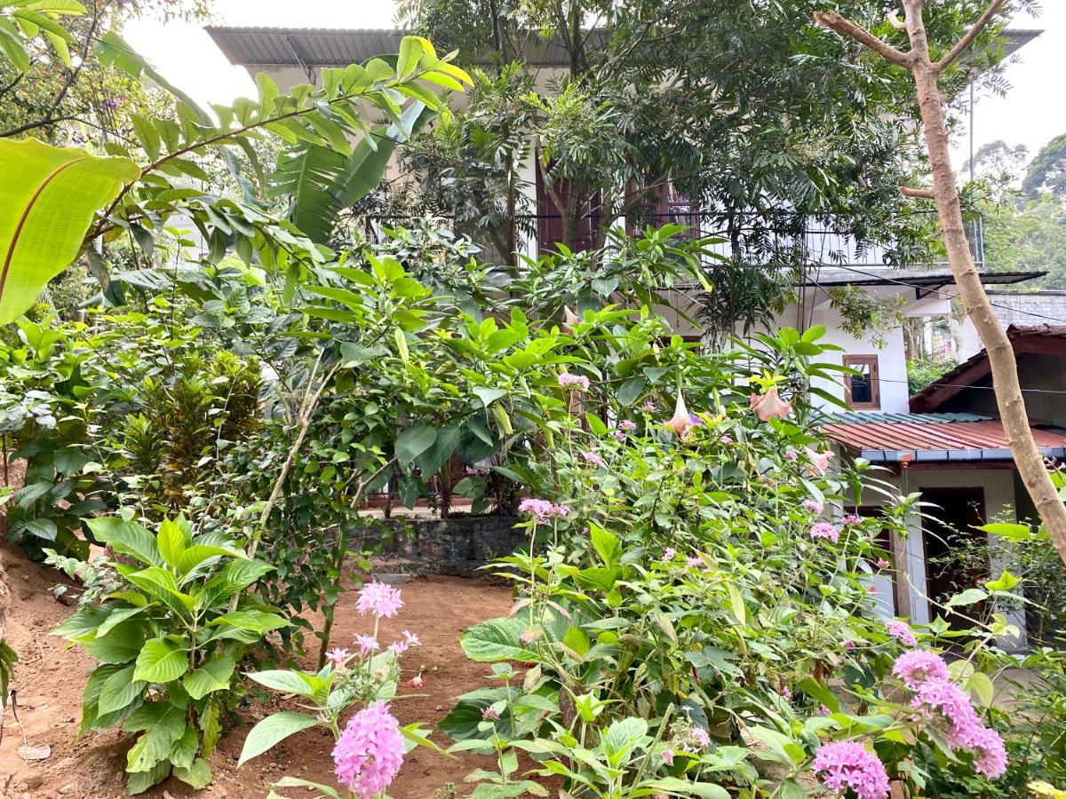Mama Cottage Ella Luaran gambar